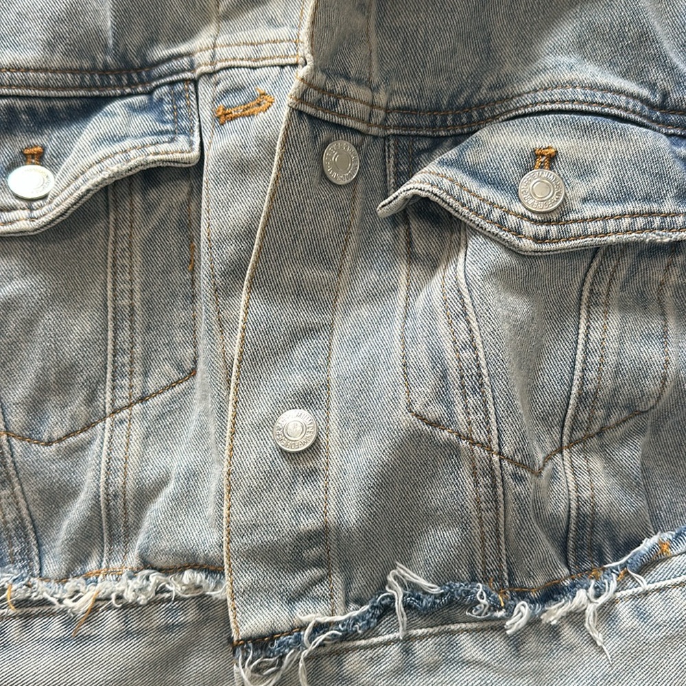 Jean Jacket - Picture 4 of 4